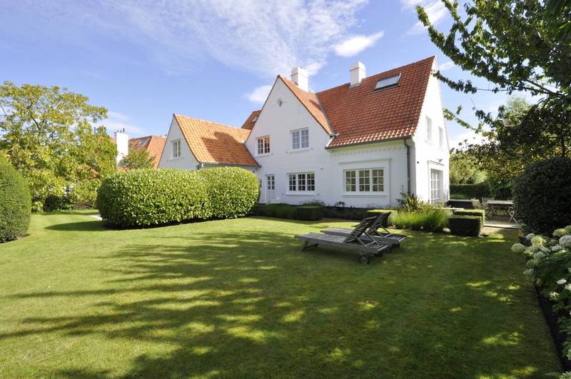 VERKOOP Villa 4 SLPK Knokke-Zoute -vlakbij de Royal Zoute tennis club